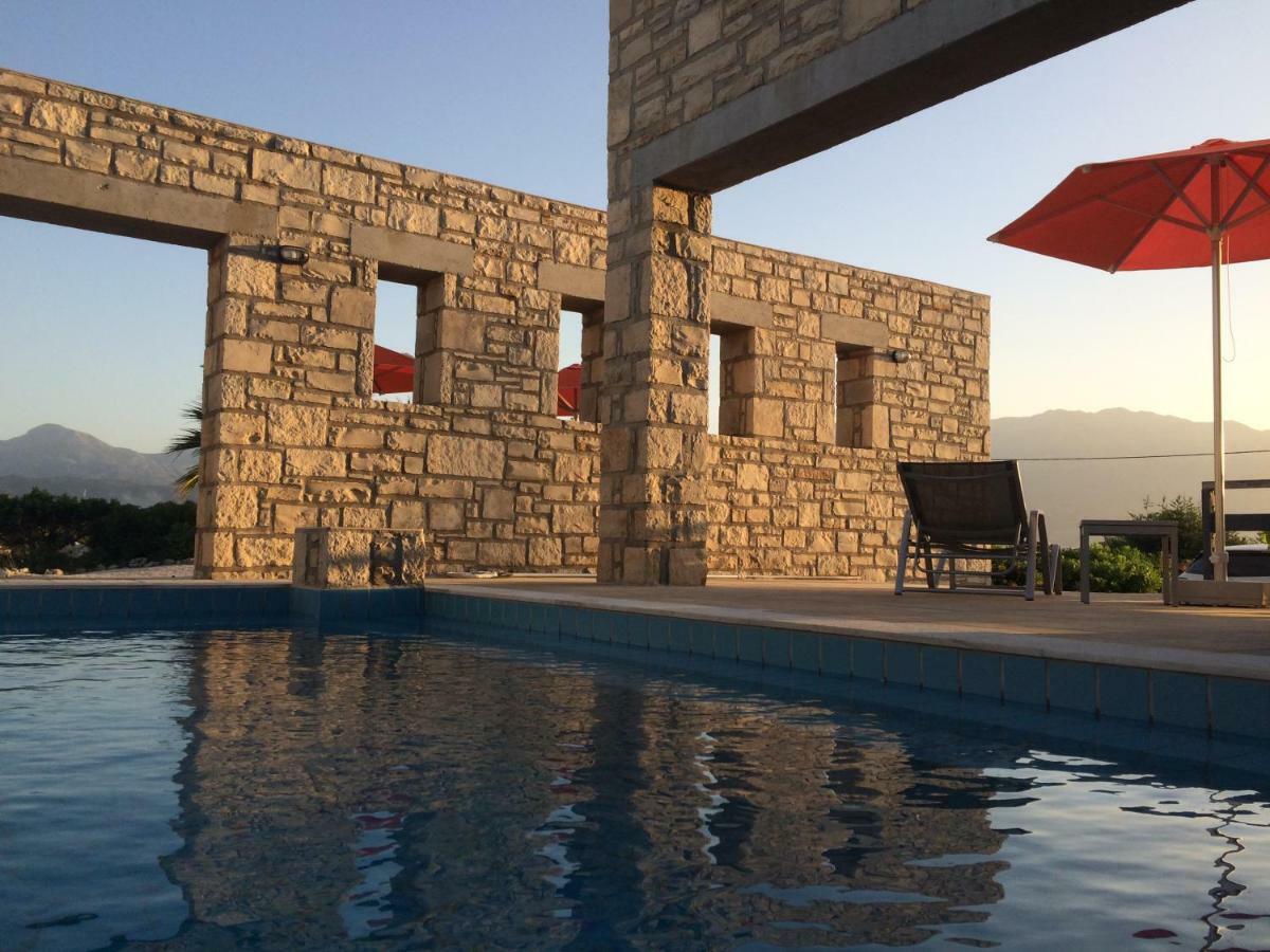 Villa Ypsilon Karoti  Экстерьер фото