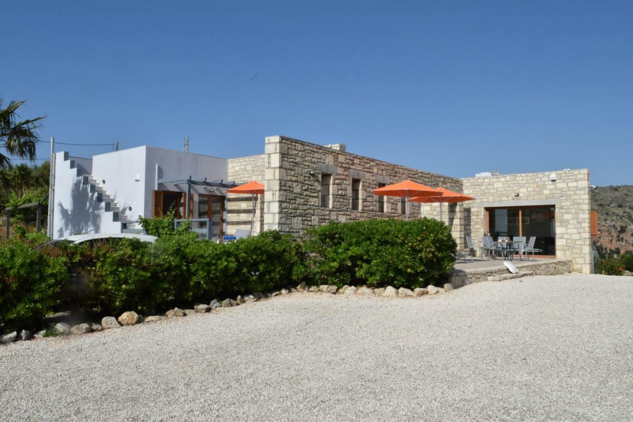 Villa Ypsilon Karoti  Экстерьер фото