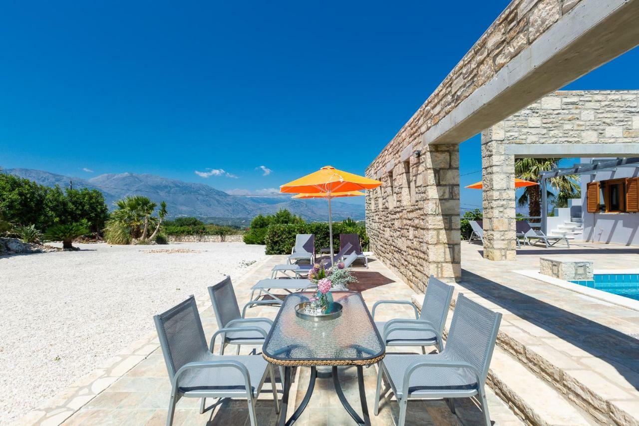 Villa Ypsilon Karoti  Экстерьер фото