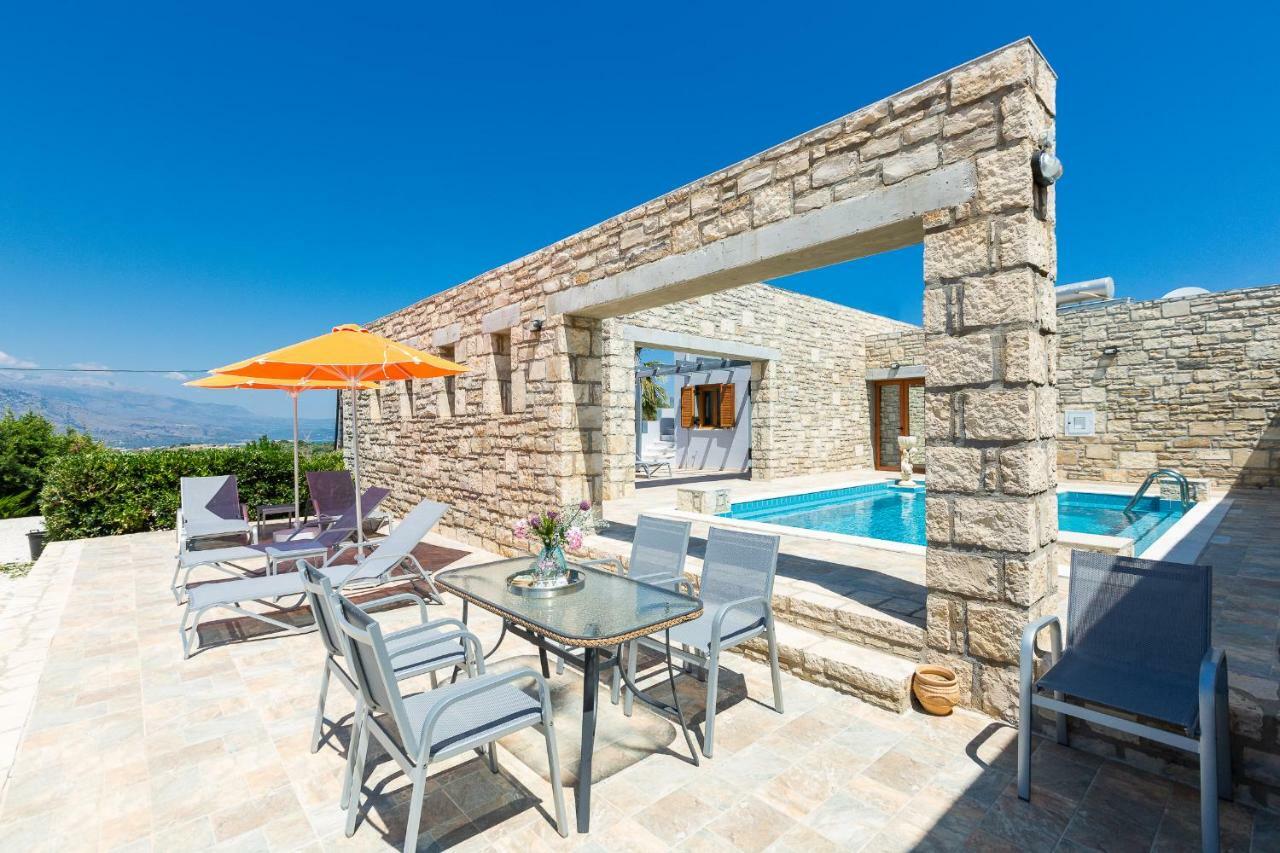 Villa Ypsilon Karoti  Экстерьер фото