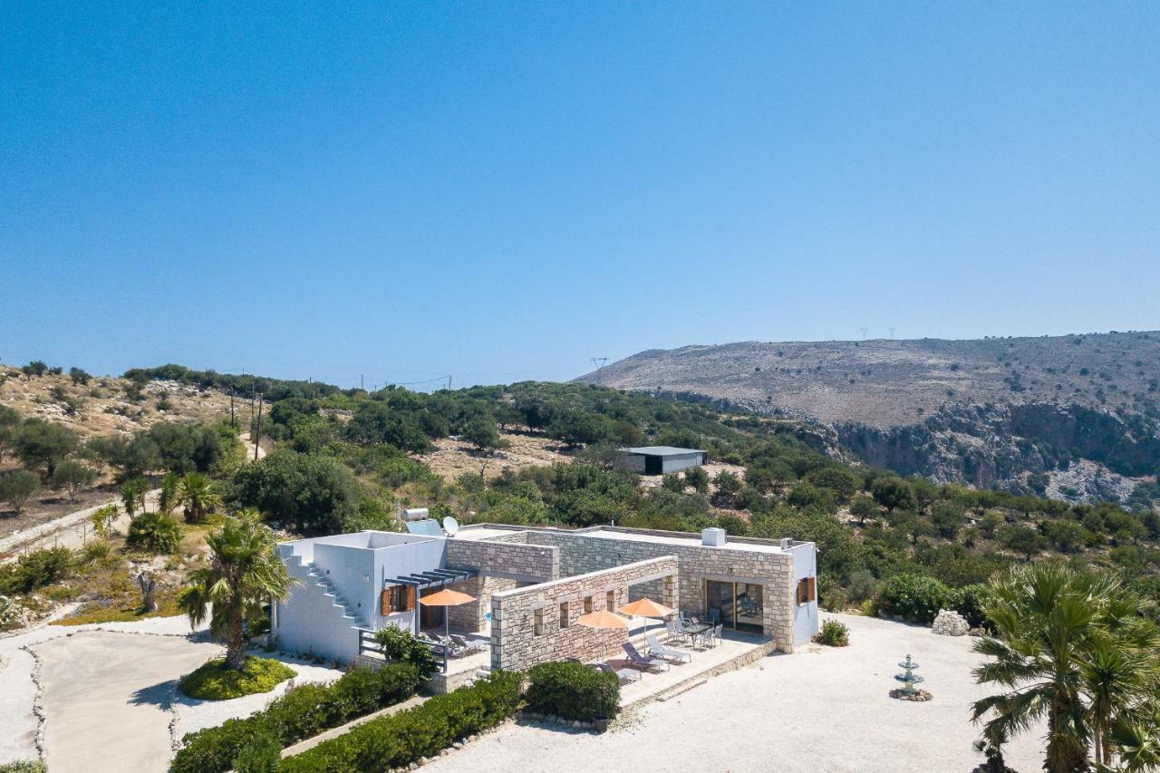 Villa Ypsilon Karoti  Экстерьер фото